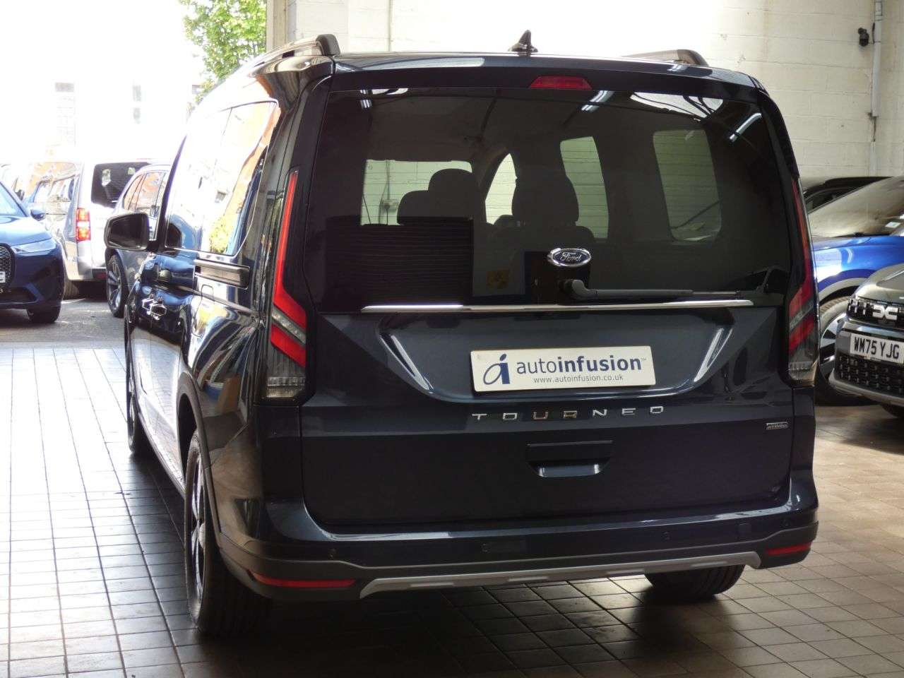 2025 FORD TOURNEO CONNECT 2025 FORD TOURNEO CONNECT