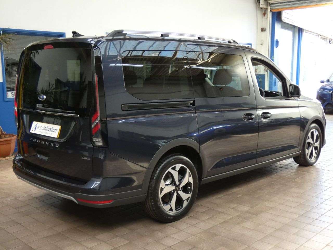 2025 FORD TOURNEO CONNECT 2025 FORD TOURNEO CONNECT