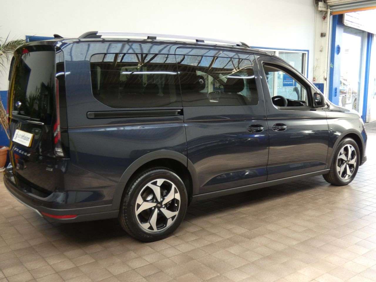 2025 FORD TOURNEO CONNECT 2025 FORD TOURNEO CONNECT