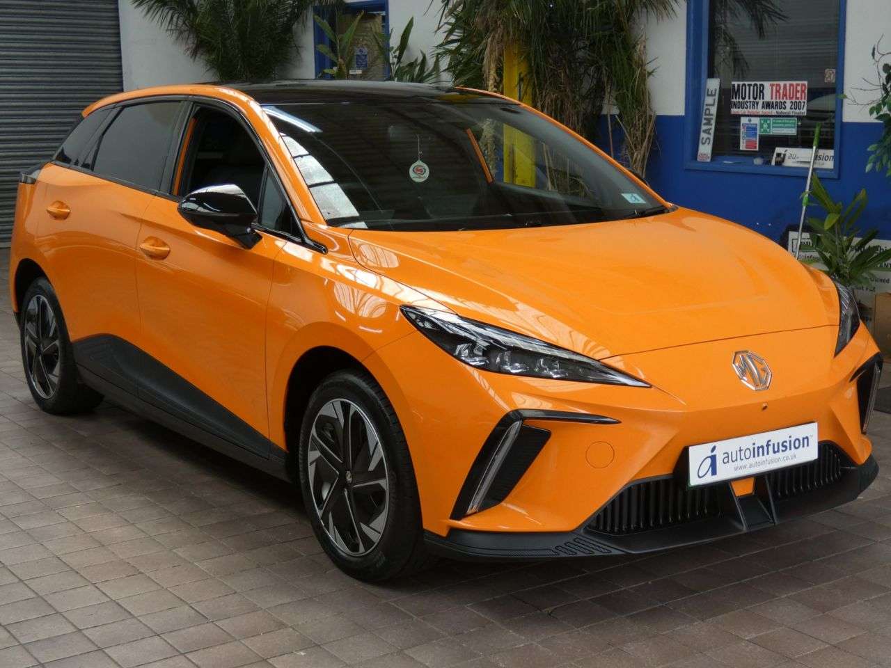A 2023 MG MG4 64kWh Trophy Long Range Hatchback 5dr Electric Auto (203 ps) LOW MILES 1 OW A 2023 MG MG4 64kWh Trophy Long Range Hatchback 5dr Electric Auto (203 ps) LOW MILES 1 OW