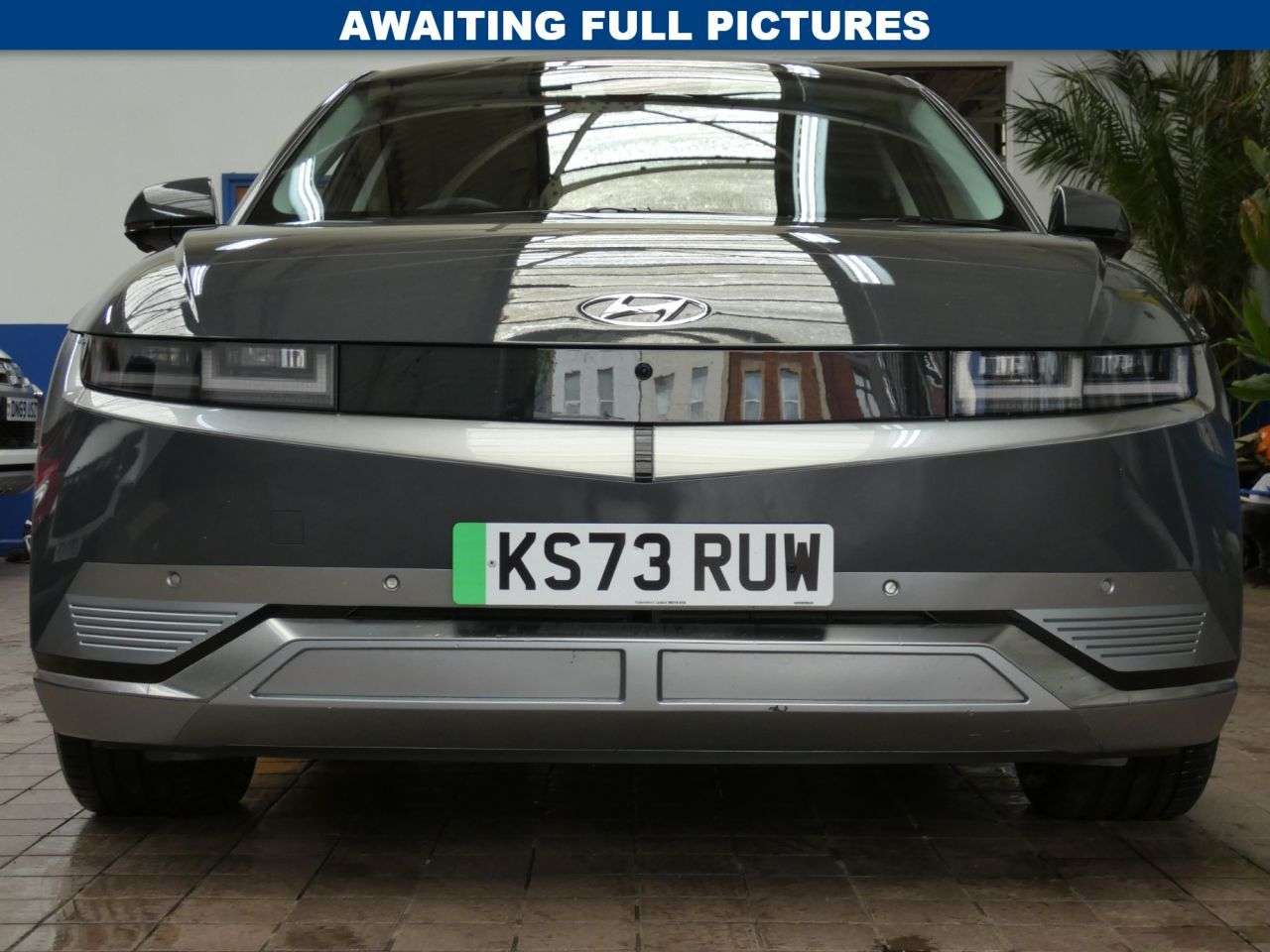 A 2023 HYUNDAI IONIQ 5 77kWh Ultimate Hatchback 5dr Electric Auto (228 ps) BIG SPEC 1 OWNER SERVIC A 2023 HYUNDAI IONIQ 5 77kWh Ultimate Hatchback 5dr Electric Auto (228 ps) BIG SPEC 1 OWNER SERVIC