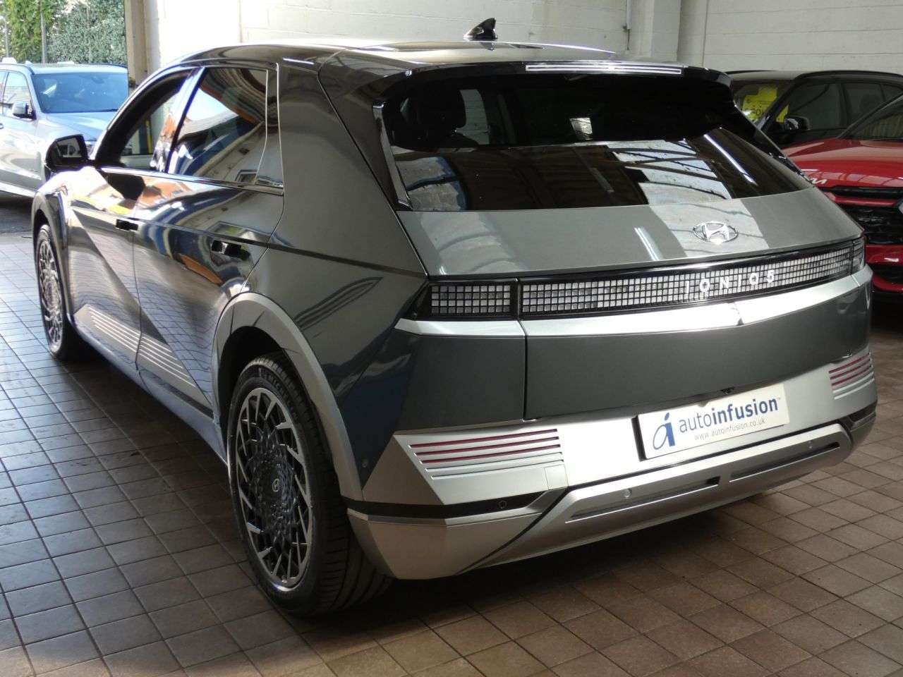 A 2023 HYUNDAI IONIQ 5 77kWh Ultimate Hatchback 5dr Electric Auto (228 ps) BIG SPEC 1 OWNER SERVIC A 2023 HYUNDAI IONIQ 5 77kWh Ultimate Hatchback 5dr Electric Auto (228 ps) BIG SPEC 1 OWNER SERVIC