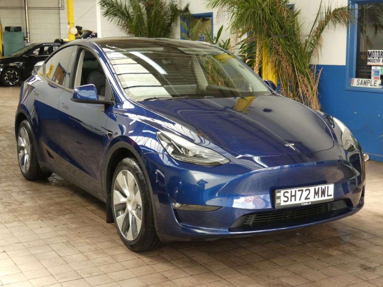 2023 TESLA MODEL Y 2023 TESLA MODEL Y