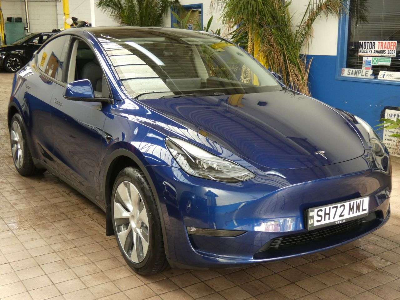 2023 TESLA MODEL Y 2023 TESLA MODEL Y