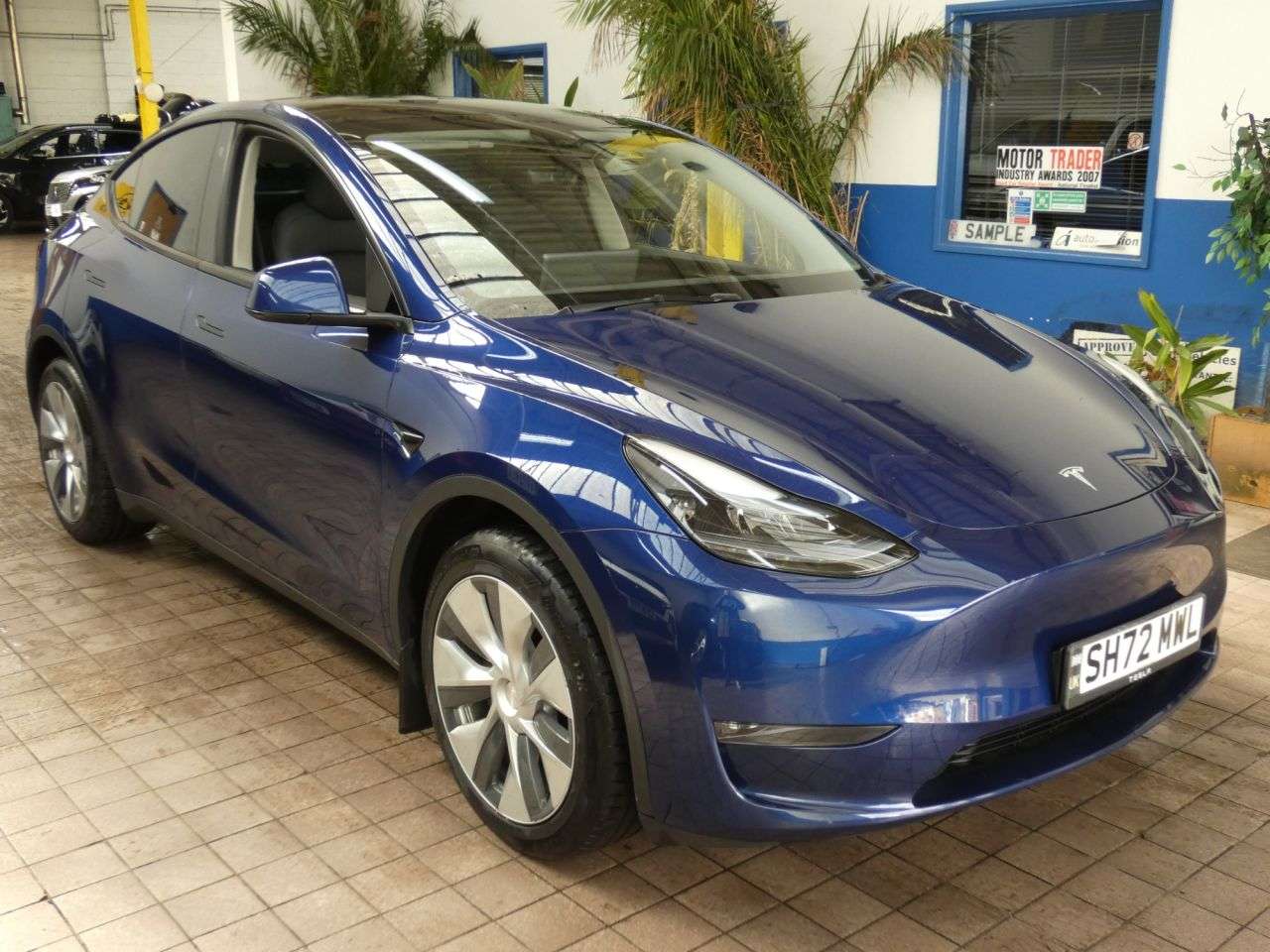 2023 TESLA MODEL Y 2023 TESLA MODEL Y