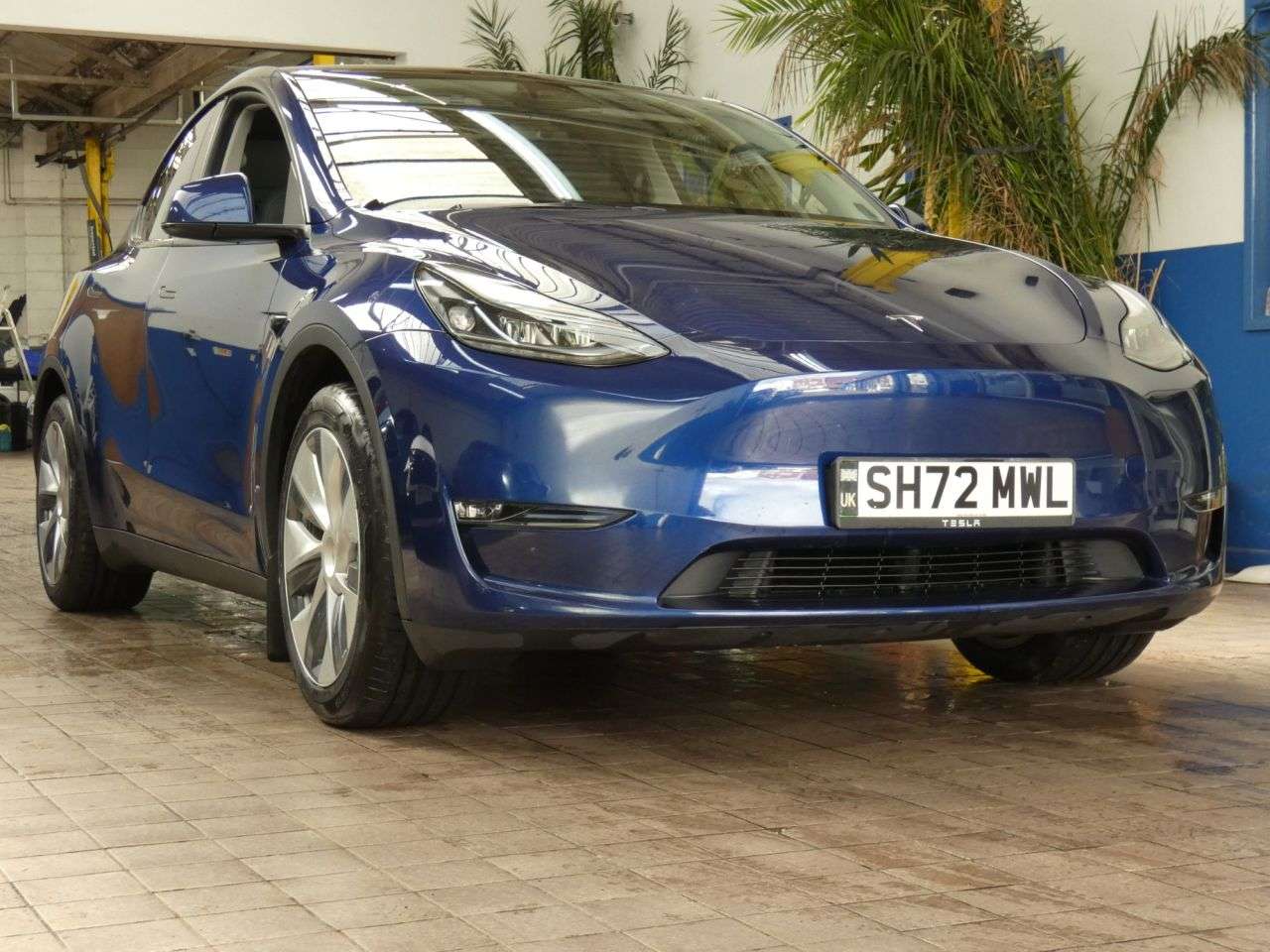 2023 TESLA MODEL Y 2023 TESLA MODEL Y