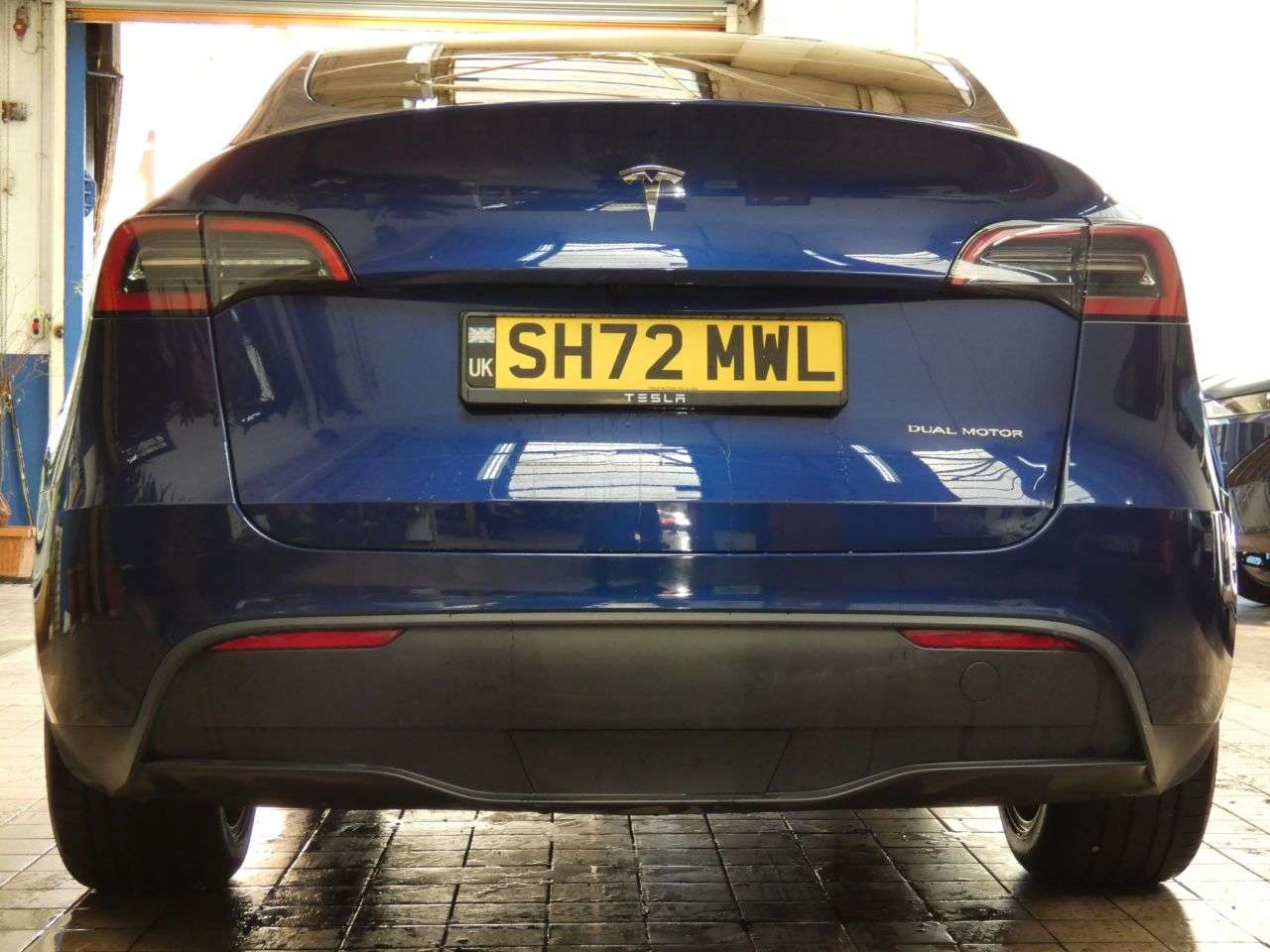 2023 TESLA MODEL Y 2023 TESLA MODEL Y