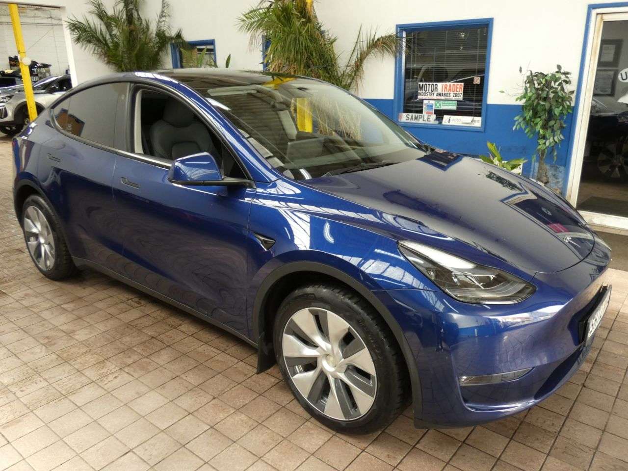 2023 TESLA MODEL Y 2023 TESLA MODEL Y
