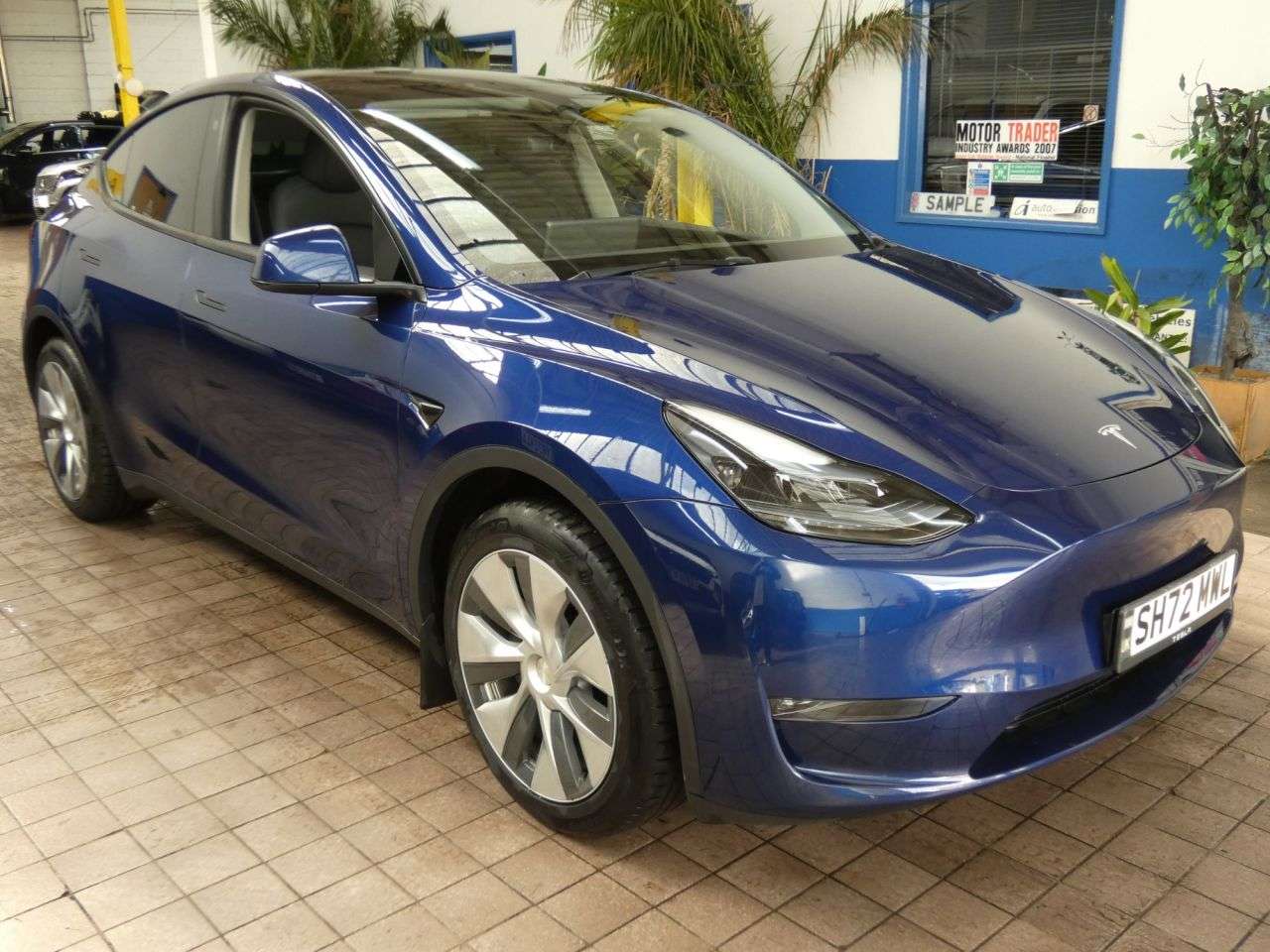 2023 TESLA MODEL Y 2023 TESLA MODEL Y