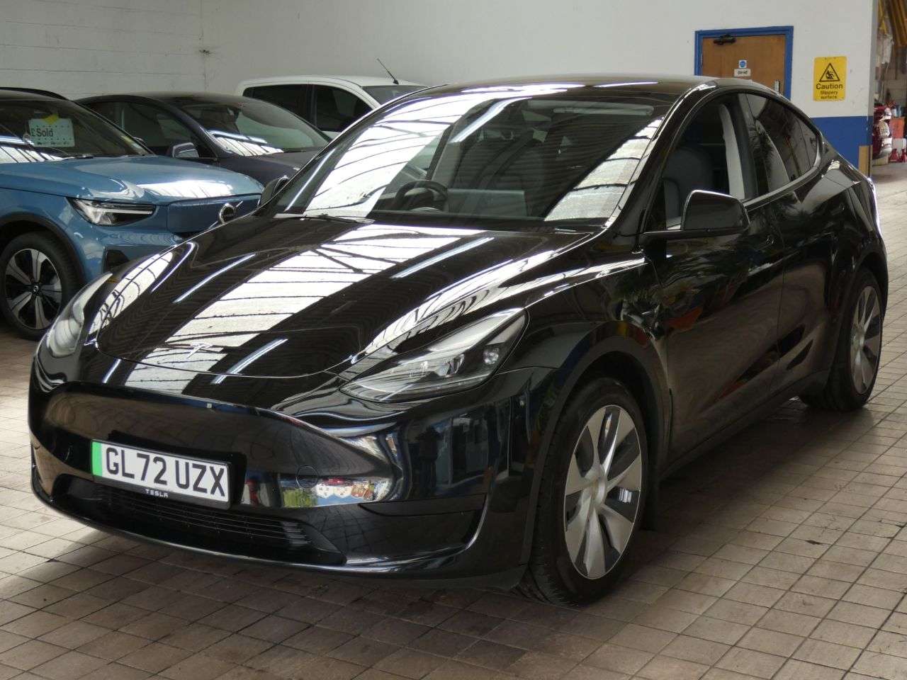 2022 TESLA MODEL Y 2022 TESLA MODEL Y