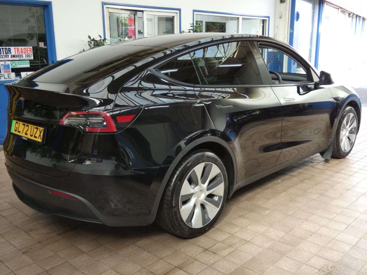 2022 TESLA MODEL Y 2022 TESLA MODEL Y