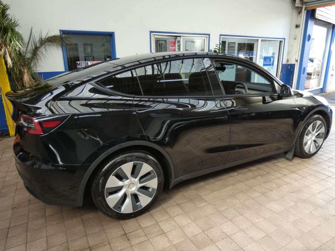 2022 TESLA MODEL Y 2022 TESLA MODEL Y