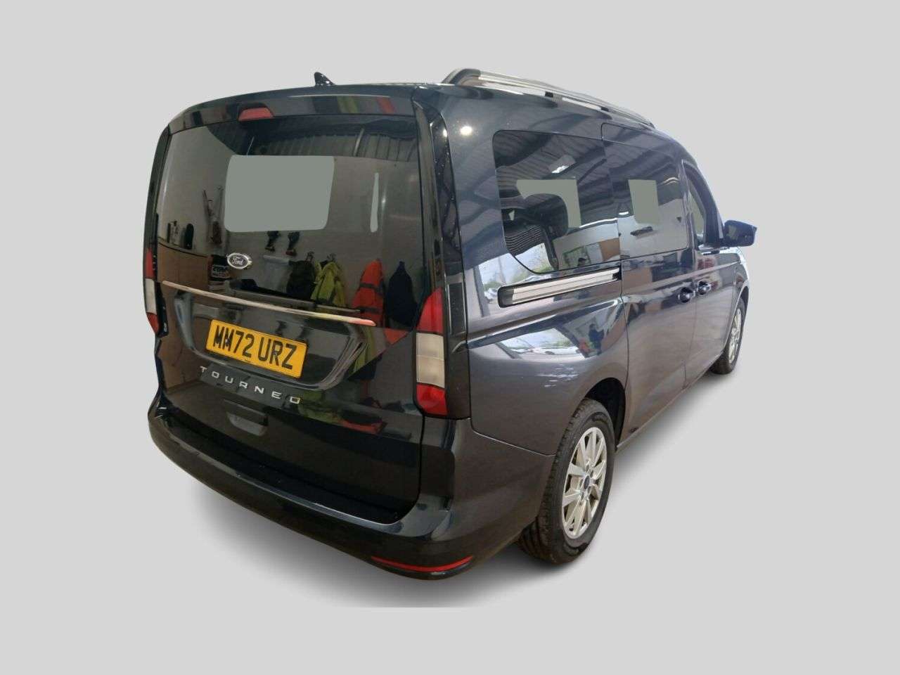 A 2023 FORD GRAND TOURNEO CONNECT 2.0 EcoBlue Titanium MPV 5dr Diesel Manual Euro 6 (s/s) (122 ps) GENUINE LO A 2023 FORD GRAND TOURNEO CONNECT 2.0 EcoBlue Titanium MPV 5dr Diesel Manual Euro 6 (s/s) (122 ps) GENUINE LO