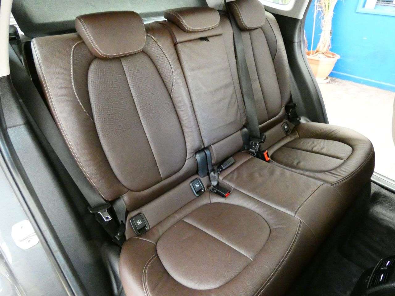 2021 BMW X1 2021 BMW X1