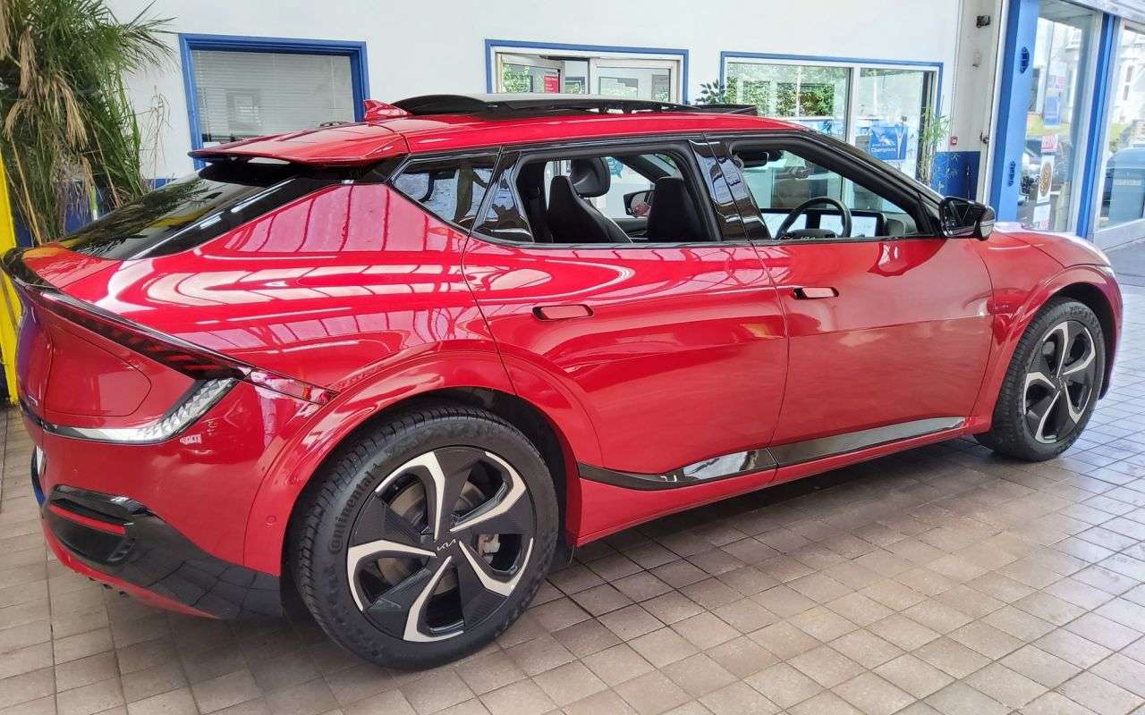 2024 KIA EV6 2024 KIA EV6