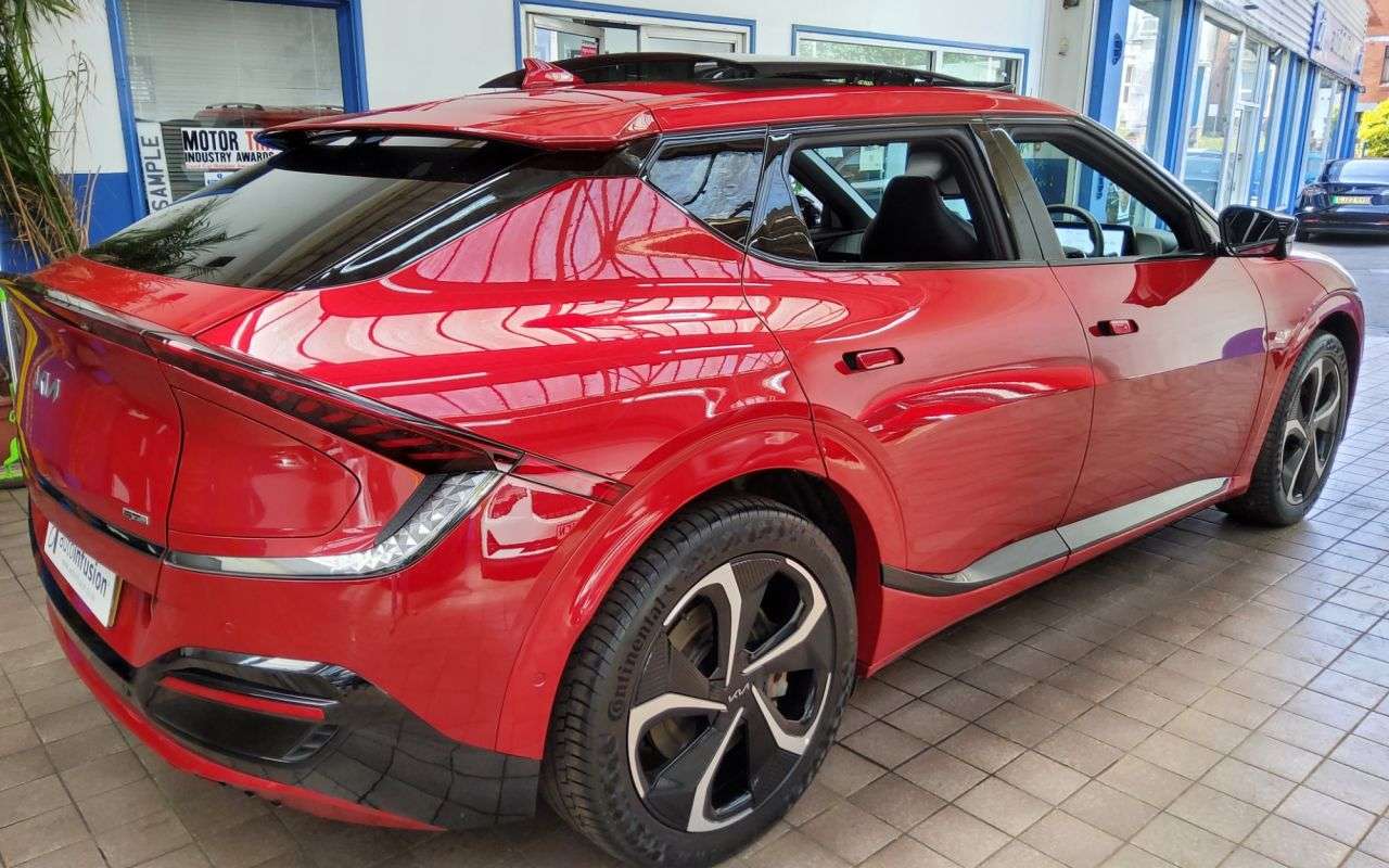 2024 KIA EV6 2024 KIA EV6