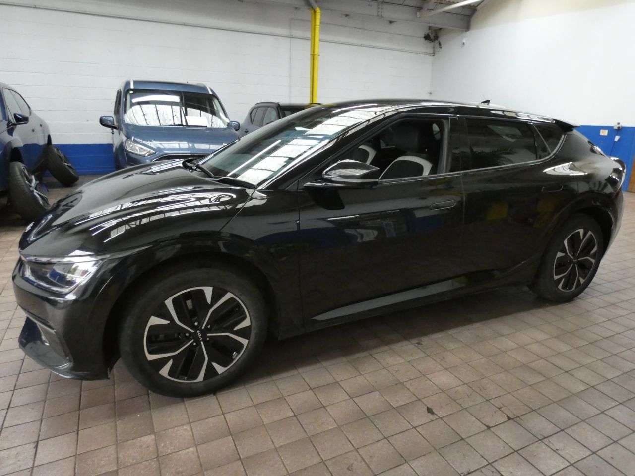 2023 KIA EV6 2023 KIA EV6