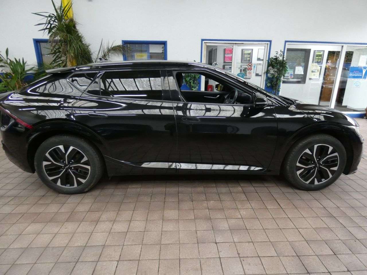 2023 KIA EV6 2023 KIA EV6