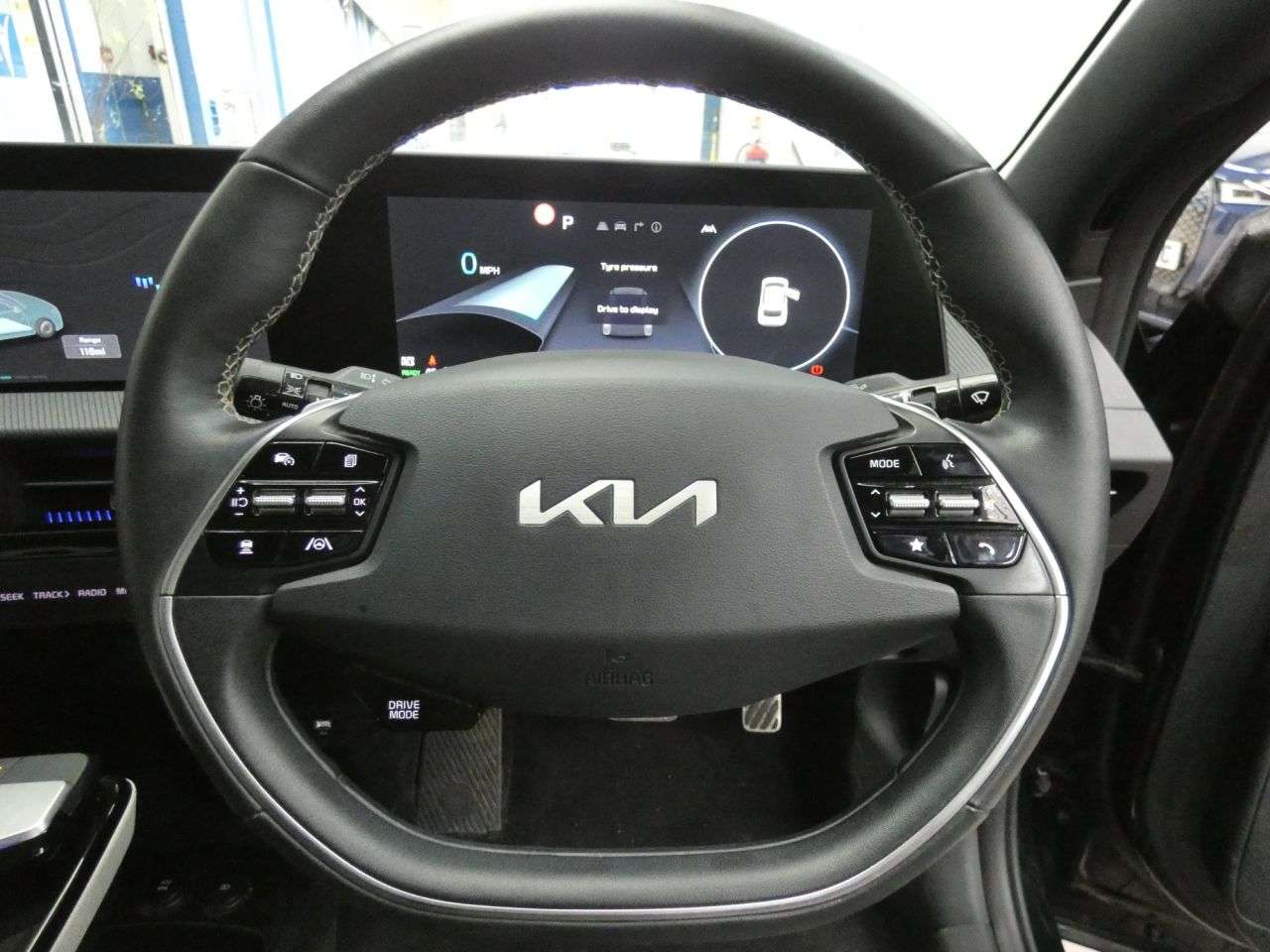 2023 KIA EV6 2023 KIA EV6