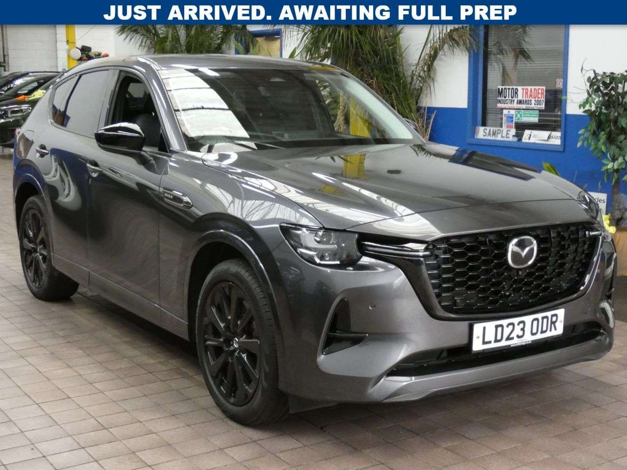 A 2023 MAZDA CX-60 2.5 e-SKYACTIV 17.8kWh Homura SUV 5dr Petrol Plug-in Hybrid Auto 4WD Euro 6 A 2023 MAZDA CX-60 2.5 e-SKYACTIV 17.8kWh Homura SUV 5dr Petrol Plug-in Hybrid Auto 4WD Euro 6