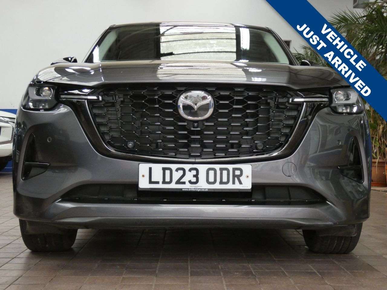 A 2023 MAZDA CX-60 2.5 e-SKYACTIV 17.8kWh Homura SUV 5dr Petrol Plug-in Hybrid Auto 4WD Euro 6 A 2023 MAZDA CX-60 2.5 e-SKYACTIV 17.8kWh Homura SUV 5dr Petrol Plug-in Hybrid Auto 4WD Euro 6