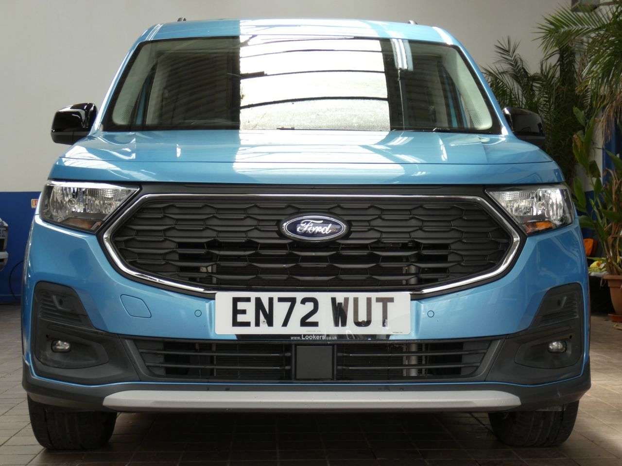 A 2023 FORD GRAND TOURNEO CONNECT 2.0 EcoBlue Active MPV 5dr Diesel DCT Euro 6 (s/s) (122 ps) GENUINE LOW MIL A 2023 FORD GRAND TOURNEO CONNECT 2.0 EcoBlue Active MPV 5dr Diesel DCT Euro 6 (s/s) (122 ps) GENUINE LOW MIL