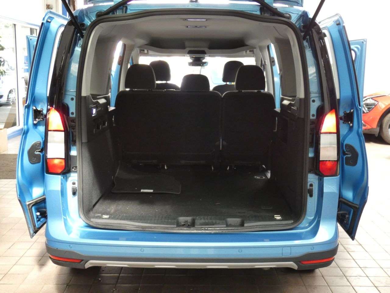 2023 FORD GRAND TOURNEO CONNECT 2023 FORD GRAND TOURNEO CONNECT