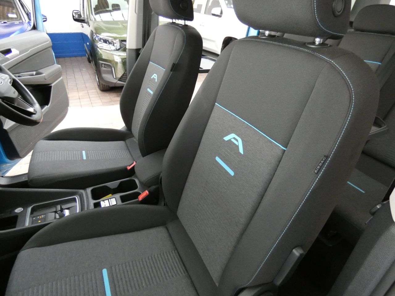 2023 FORD GRAND TOURNEO CONNECT 2023 FORD GRAND TOURNEO CONNECT