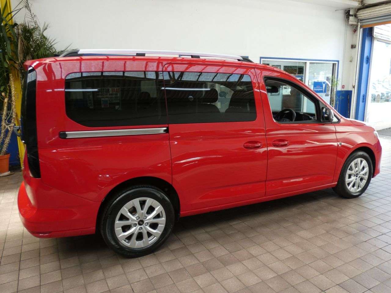 2024 FORD GRAND TOURNEO CONNECT 2024 FORD GRAND TOURNEO CONNECT