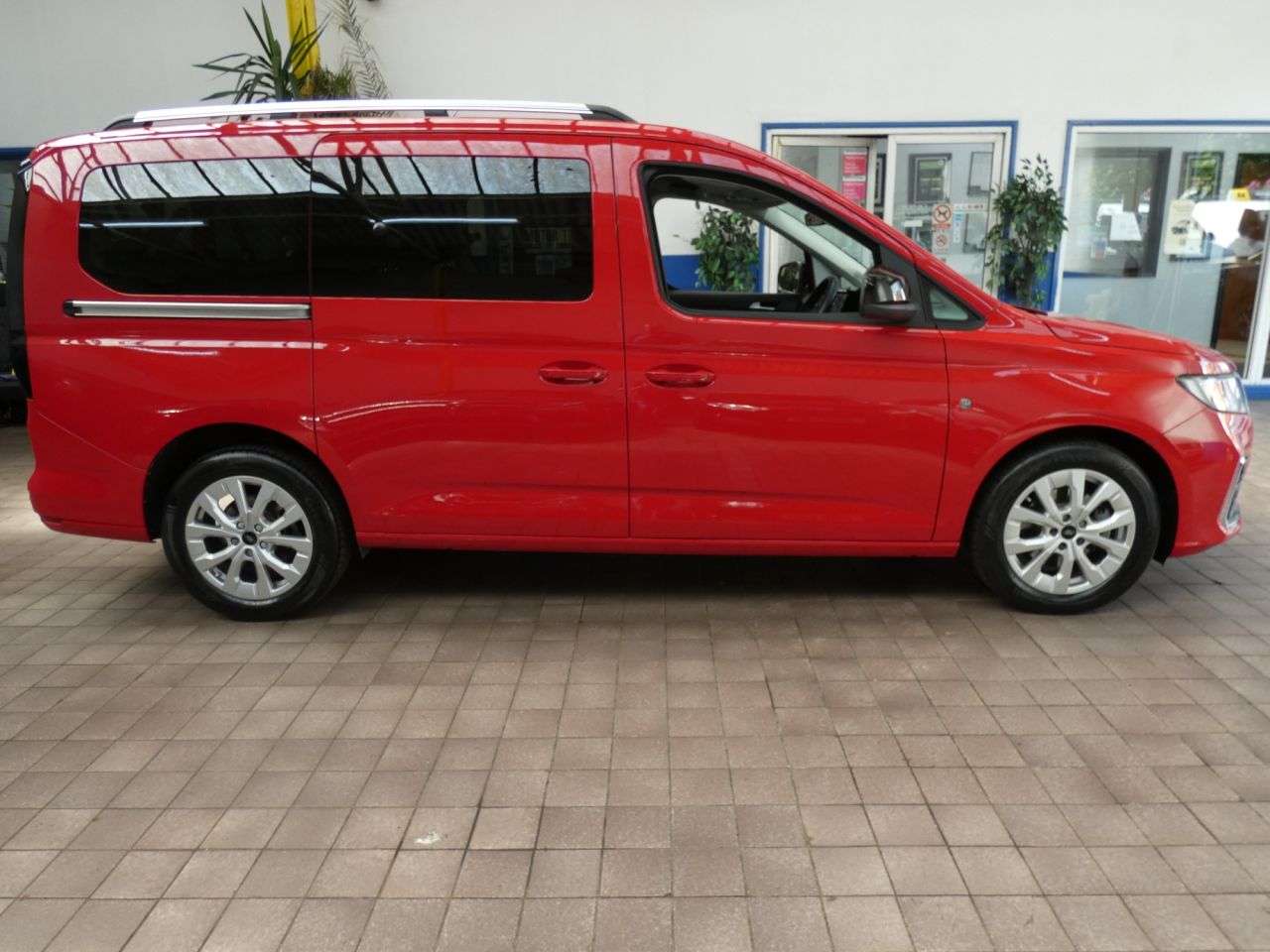 2024 FORD GRAND TOURNEO CONNECT 2024 FORD GRAND TOURNEO CONNECT