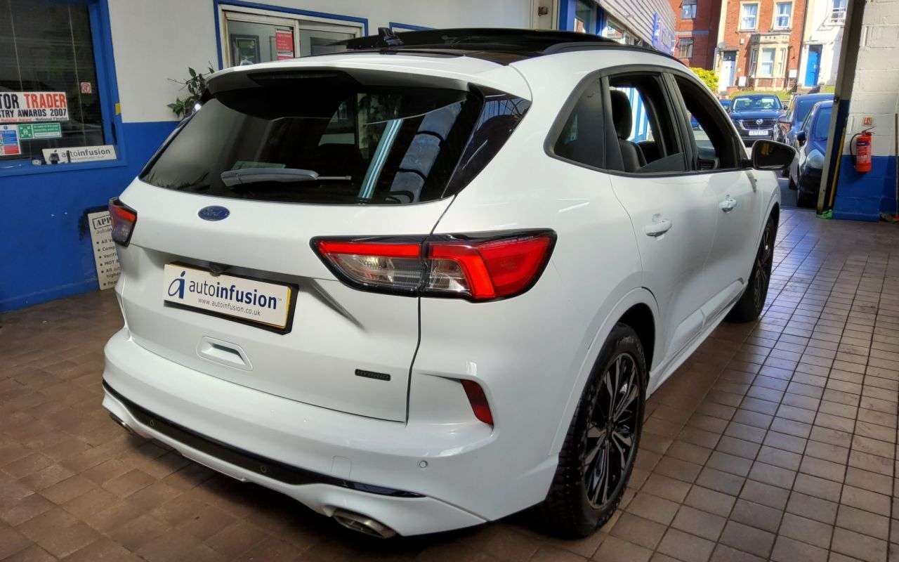 2023 FORD KUGA 2023 FORD KUGA