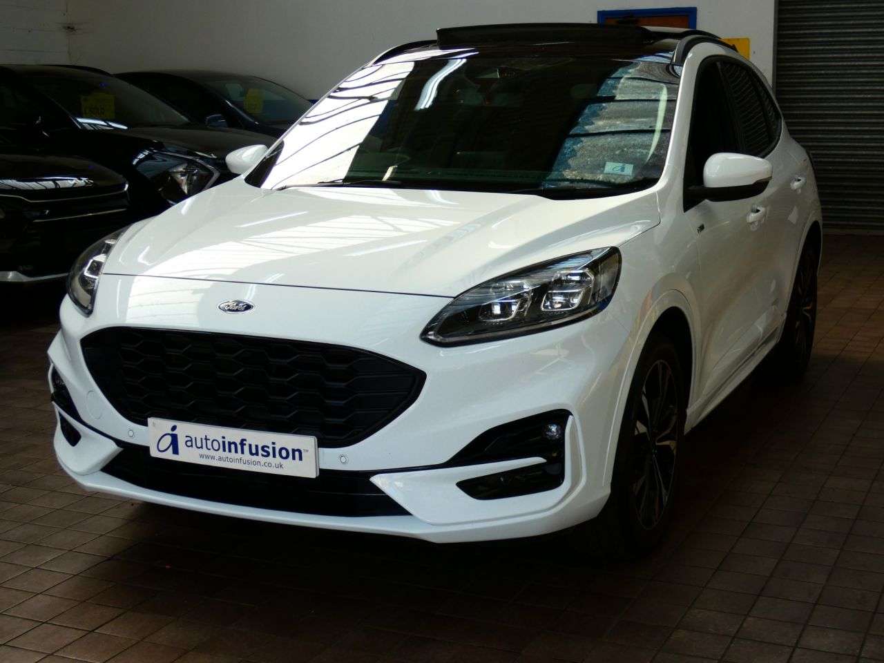 A 2023 FORD KUGA 2.5h Duratec ST-Line X Edition SUV 5dr Petrol Hybrid CVT Euro 6 (s/s) (190 A 2023 FORD KUGA 2.5h Duratec ST-Line X Edition SUV 5dr Petrol Hybrid CVT Euro 6 (s/s) (190