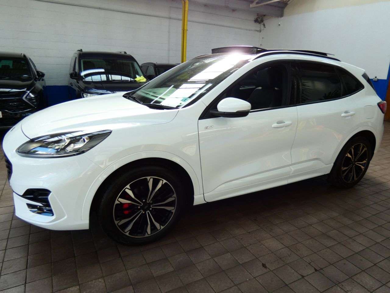 2023 FORD KUGA 2023 FORD KUGA