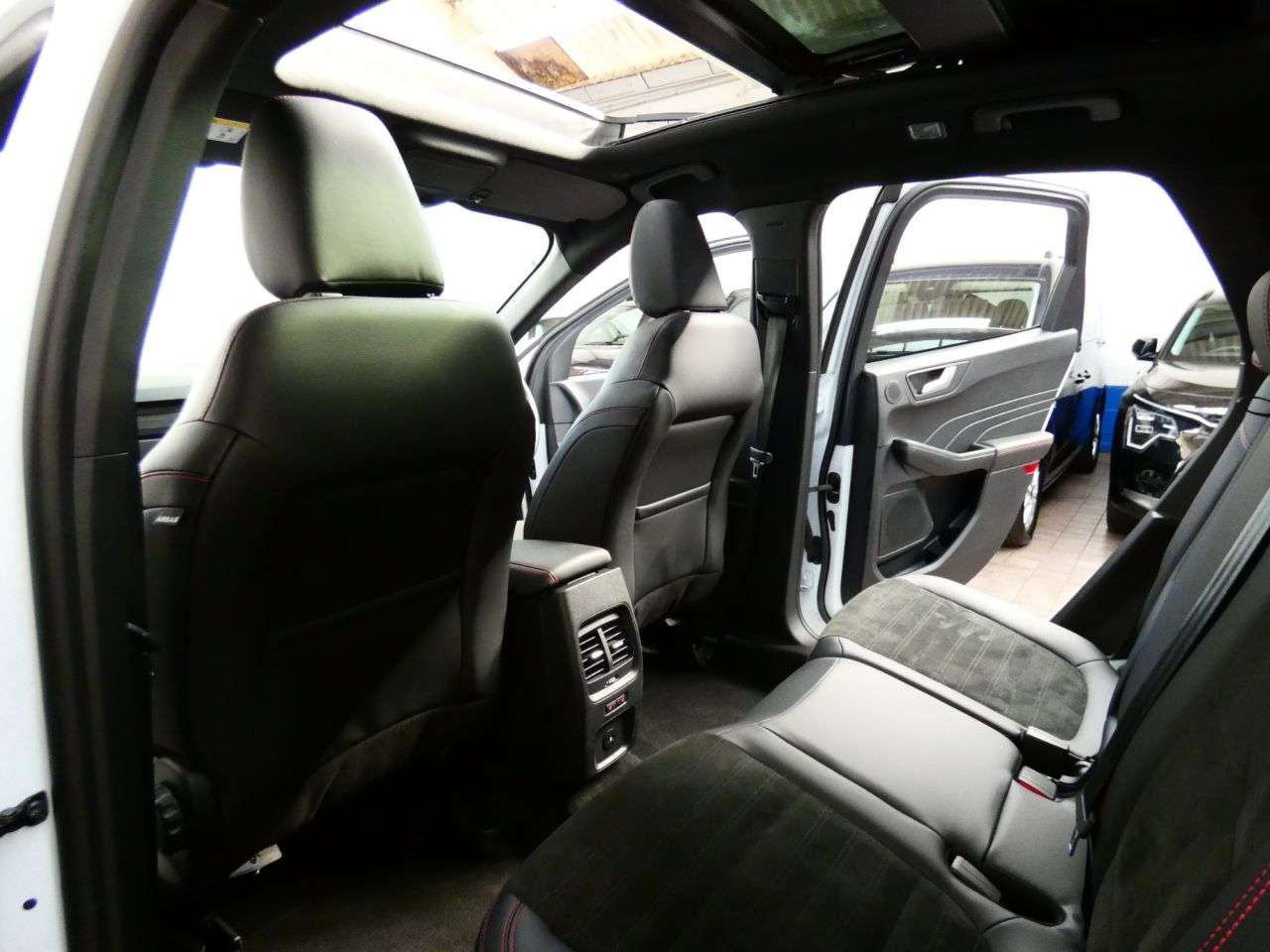 2023 FORD KUGA 2023 FORD KUGA