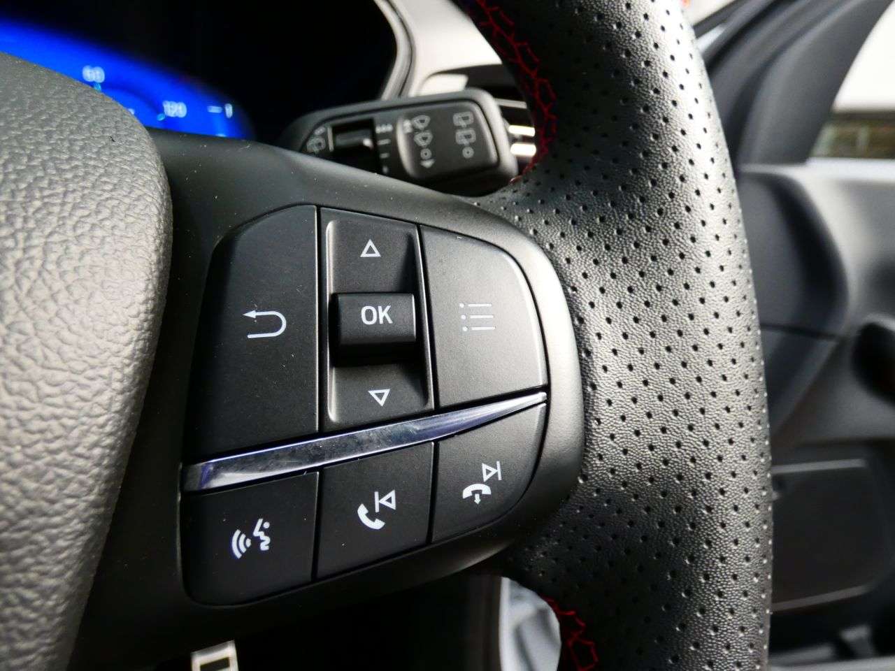 2023 FORD KUGA 2023 FORD KUGA