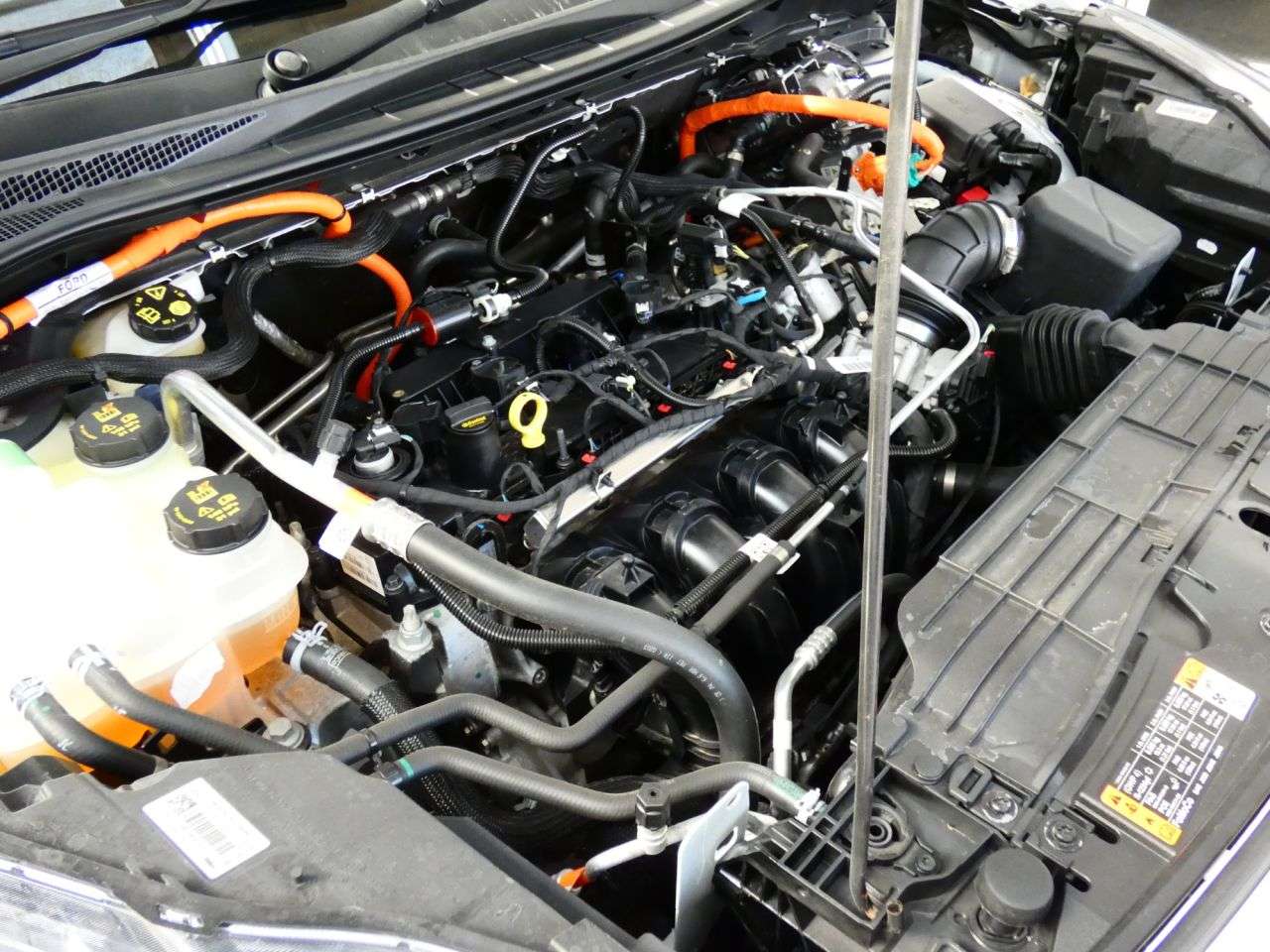 2023 FORD KUGA 2023 FORD KUGA