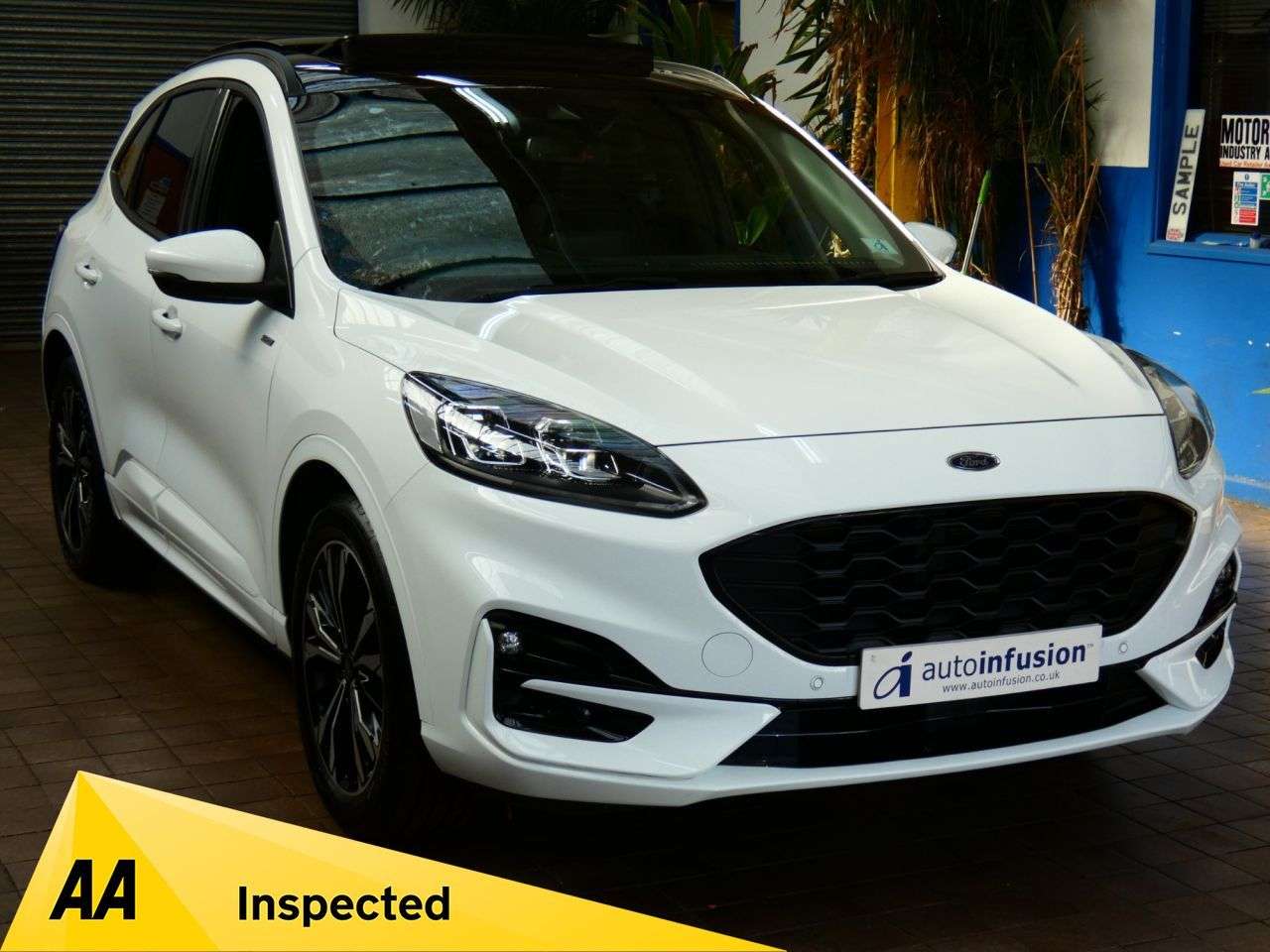 A 2023 FORD KUGA 2.5h Duratec ST-Line X Edition SUV 5dr Petrol Hybrid CVT Euro 6 (s/s) (190 A 2023 FORD KUGA 2.5h Duratec ST-Line X Edition SUV 5dr Petrol Hybrid CVT Euro 6 (s/s) (190