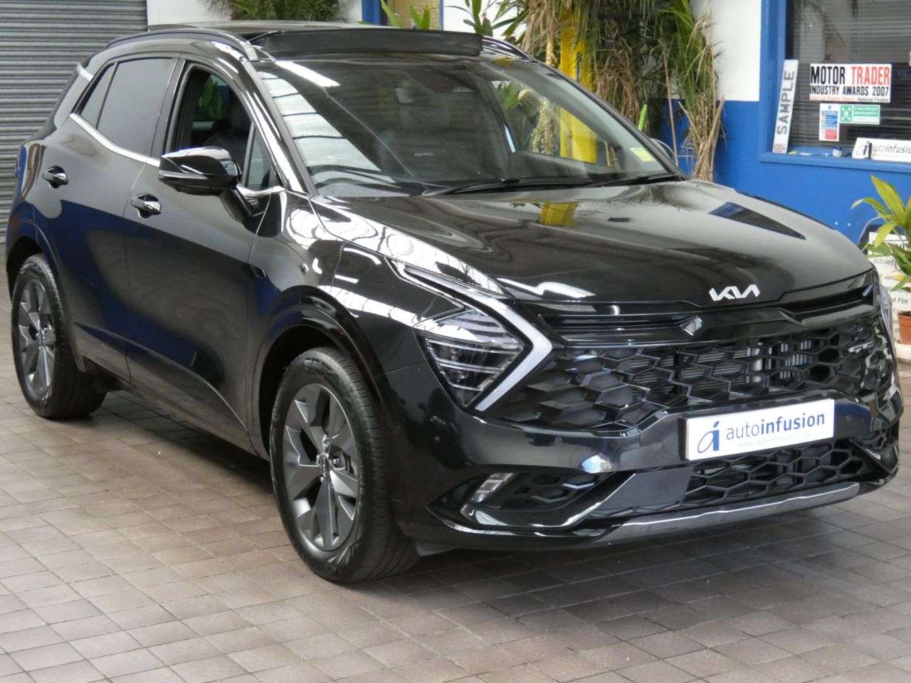 A 2024 KIA SPORTAGE 1.6 h T-GDi GT-Line S SUV 5dr Petrol Hybrid Auto Euro 6 (s/s) (207 bhp) 1 O A 2024 KIA SPORTAGE 1.6 h T-GDi GT-Line S SUV 5dr Petrol Hybrid Auto Euro 6 (s/s) (207 bhp) 1 O