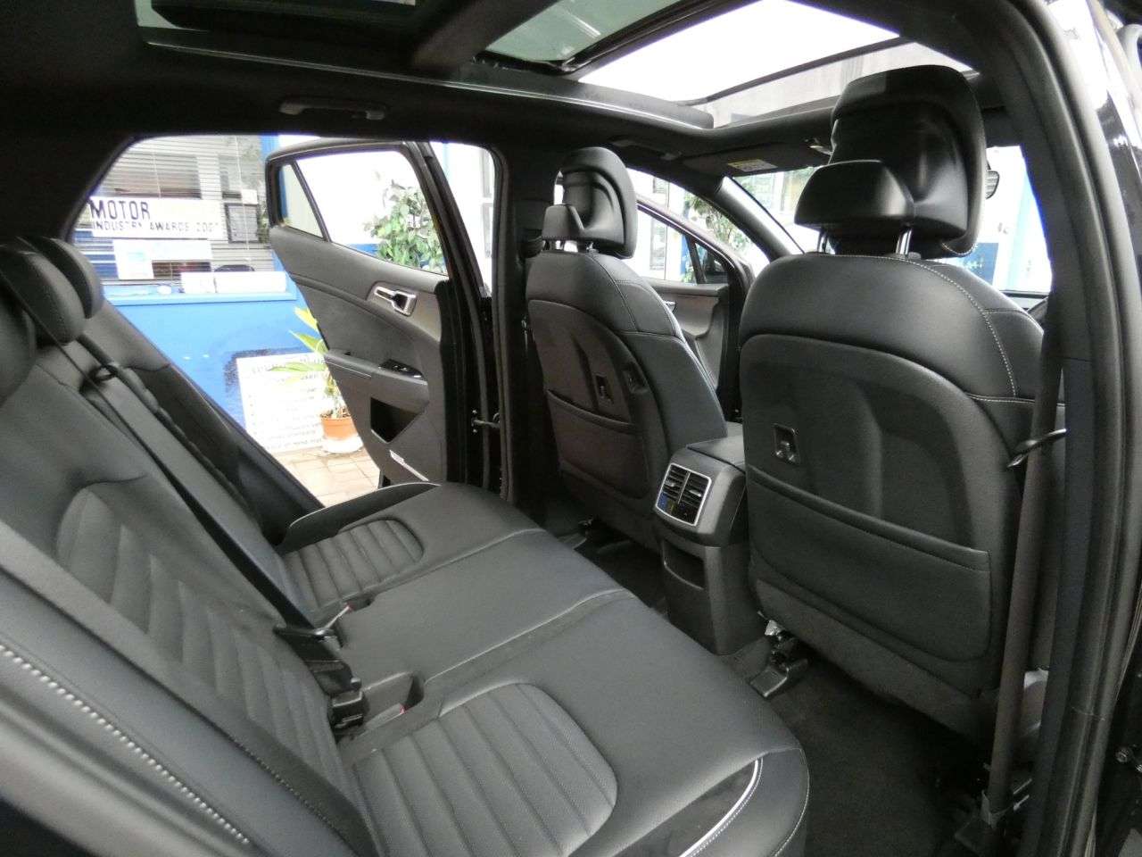 2024 KIA SPORTAGE 2024 KIA SPORTAGE