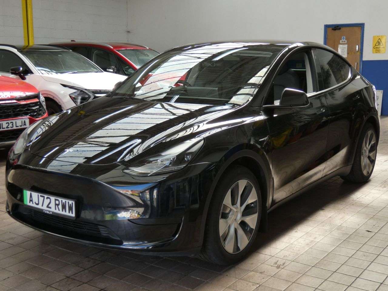 A 2022 TESLA MODEL Y SUV 5dr Electric Auto RWD (346 ps) STUNNING 1 OWNER WARRANTY A 2022 TESLA MODEL Y SUV 5dr Electric Auto RWD (346 ps) STUNNING 1 OWNER WARRANTY