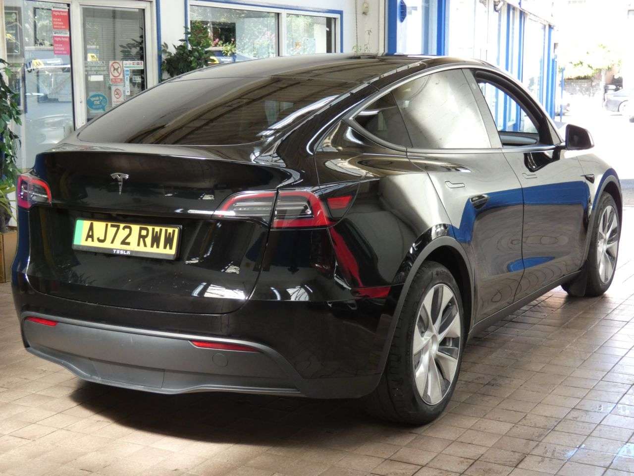 2022 TESLA MODEL Y 2022 TESLA MODEL Y