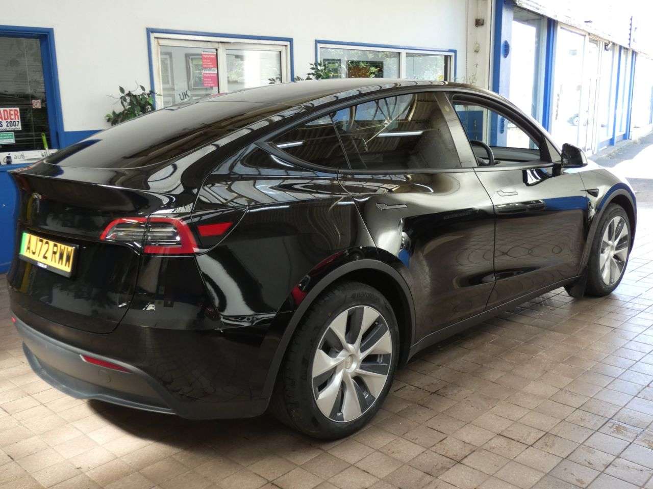 2022 TESLA MODEL Y 2022 TESLA MODEL Y