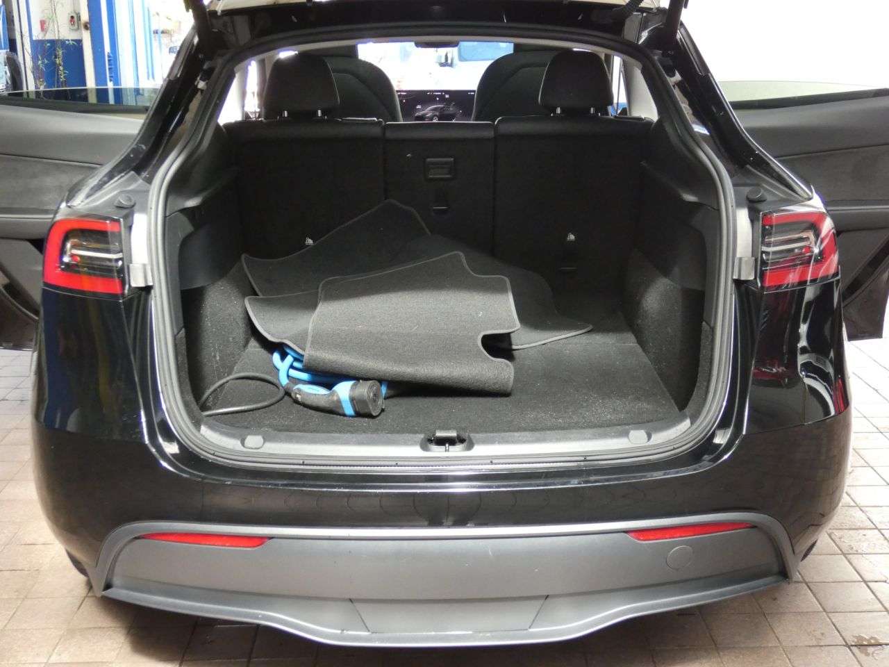 2022 TESLA MODEL Y 2022 TESLA MODEL Y