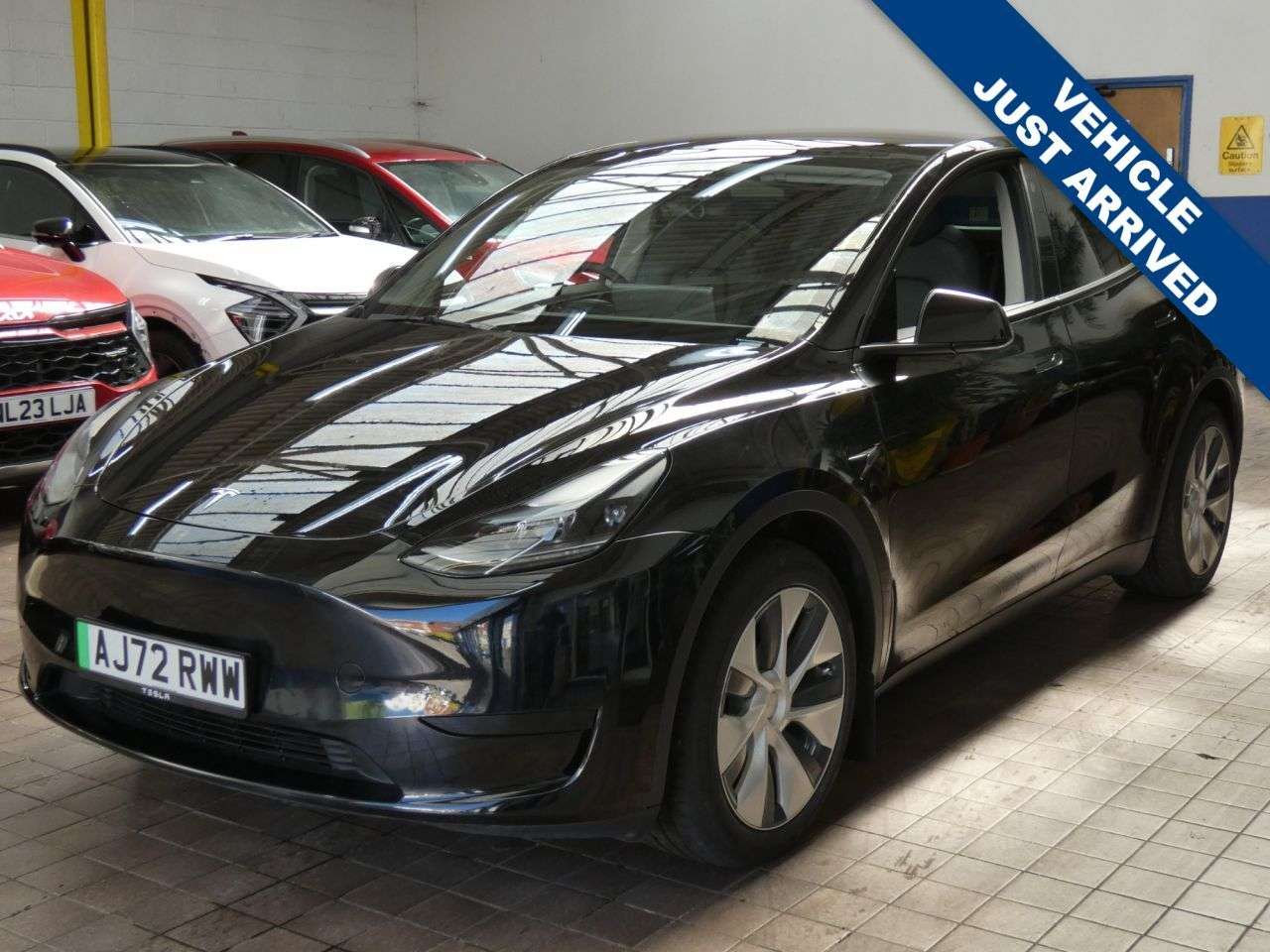A 2022 TESLA MODEL Y SUV 5dr Electric Auto RWD (346 ps) STUNNING 1 OWNER WARRANTY A 2022 TESLA MODEL Y SUV 5dr Electric Auto RWD (346 ps) STUNNING 1 OWNER WARRANTY