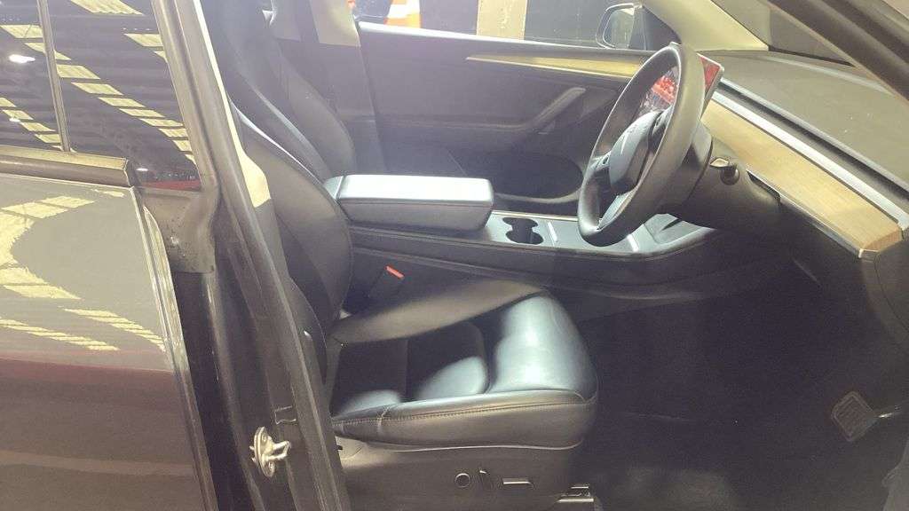 2022 TESLA MODEL Y 2022 TESLA MODEL Y