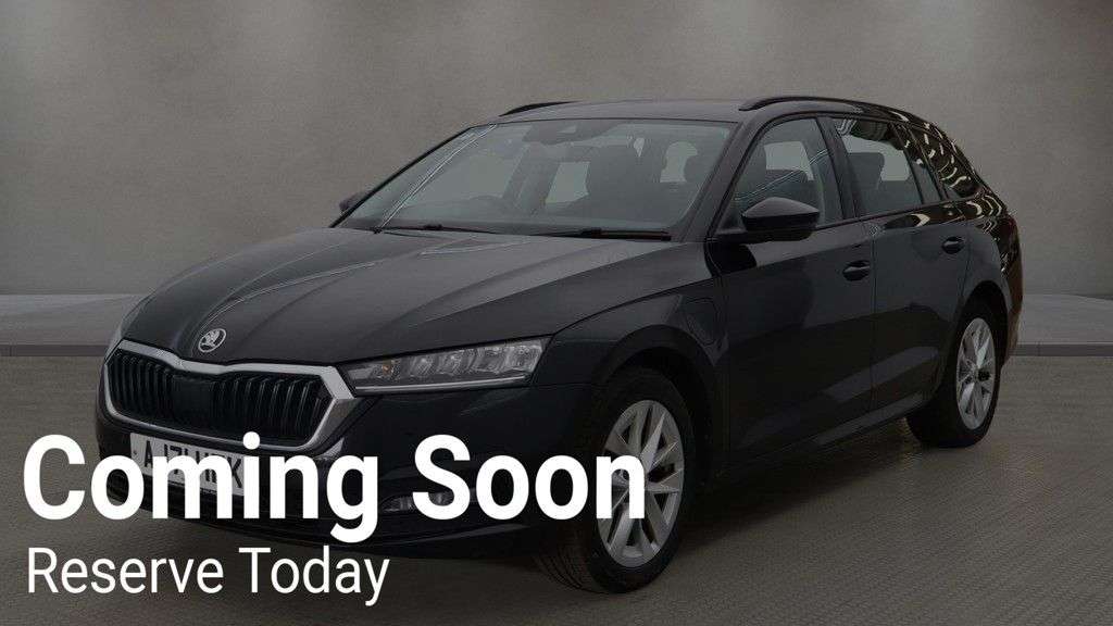 A 2022 SKODA OCTAVIA 1.4 TSI iV 13kWh SE Technology Estate 5dr Petrol Plug-in Hybrid DSG Euro 6 A 2022 SKODA OCTAVIA 1.4 TSI iV 13kWh SE Technology Estate 5dr Petrol Plug-in Hybrid DSG Euro 6