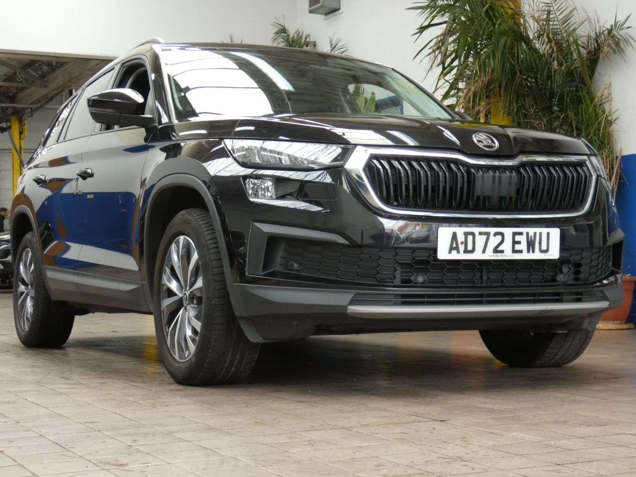 A 2023 SKODA KODIAQ 1.5 TSI ACT SE Drive SUV 5dr Petrol DSG Euro 6 (s/s) (7 Seat) (150 ps) 1 OW A 2023 SKODA KODIAQ 1.5 TSI ACT SE Drive SUV 5dr Petrol DSG Euro 6 (s/s) (7 Seat) (150 ps) 1 OW