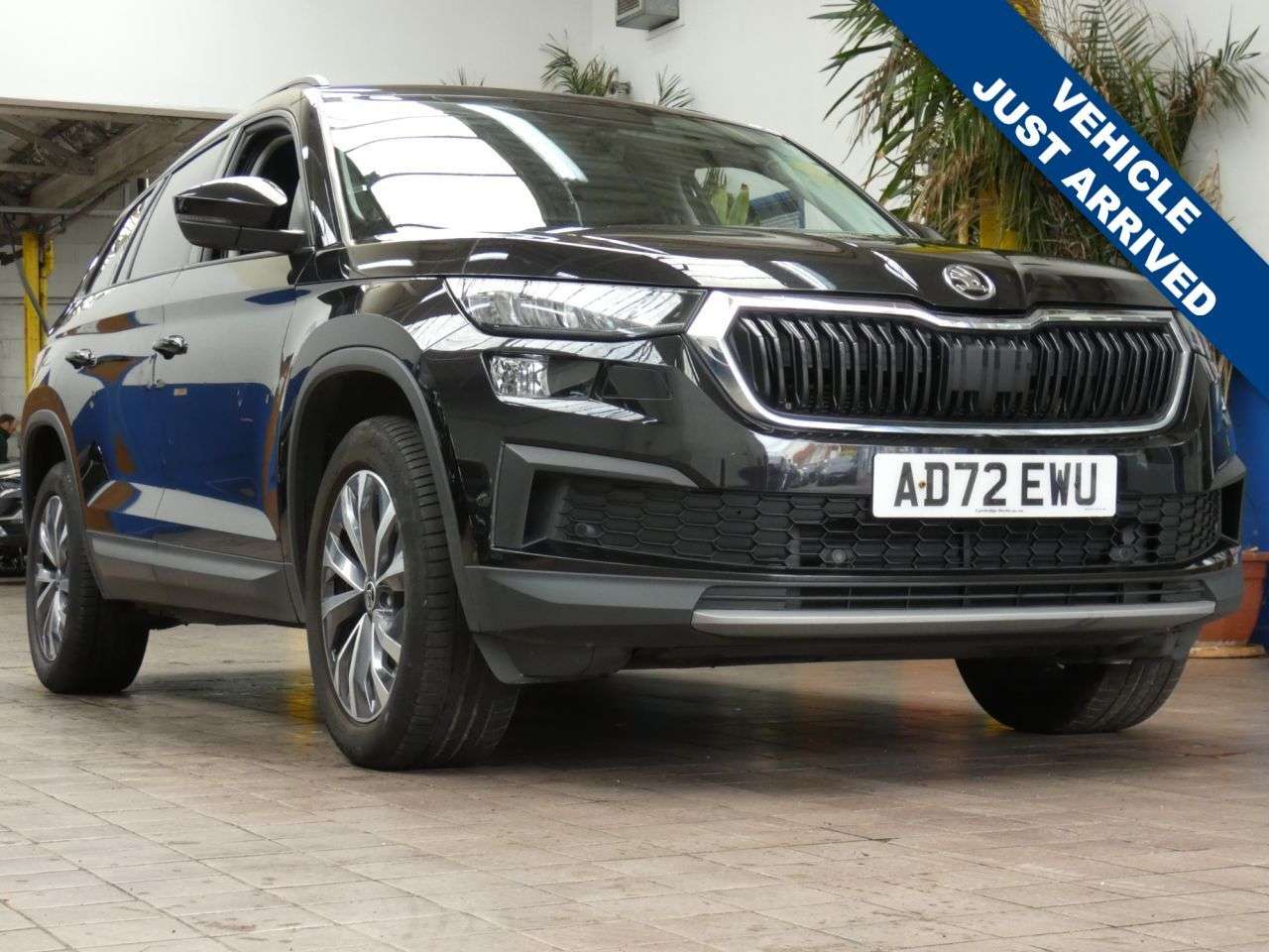 A 2023 SKODA KODIAQ 1.5 TSI ACT SE Drive SUV 5dr Petrol DSG Euro 6 (s/s) (7 Seat) (150 ps) 1 OW A 2023 SKODA KODIAQ 1.5 TSI ACT SE Drive SUV 5dr Petrol DSG Euro 6 (s/s) (7 Seat) (150 ps) 1 OW
