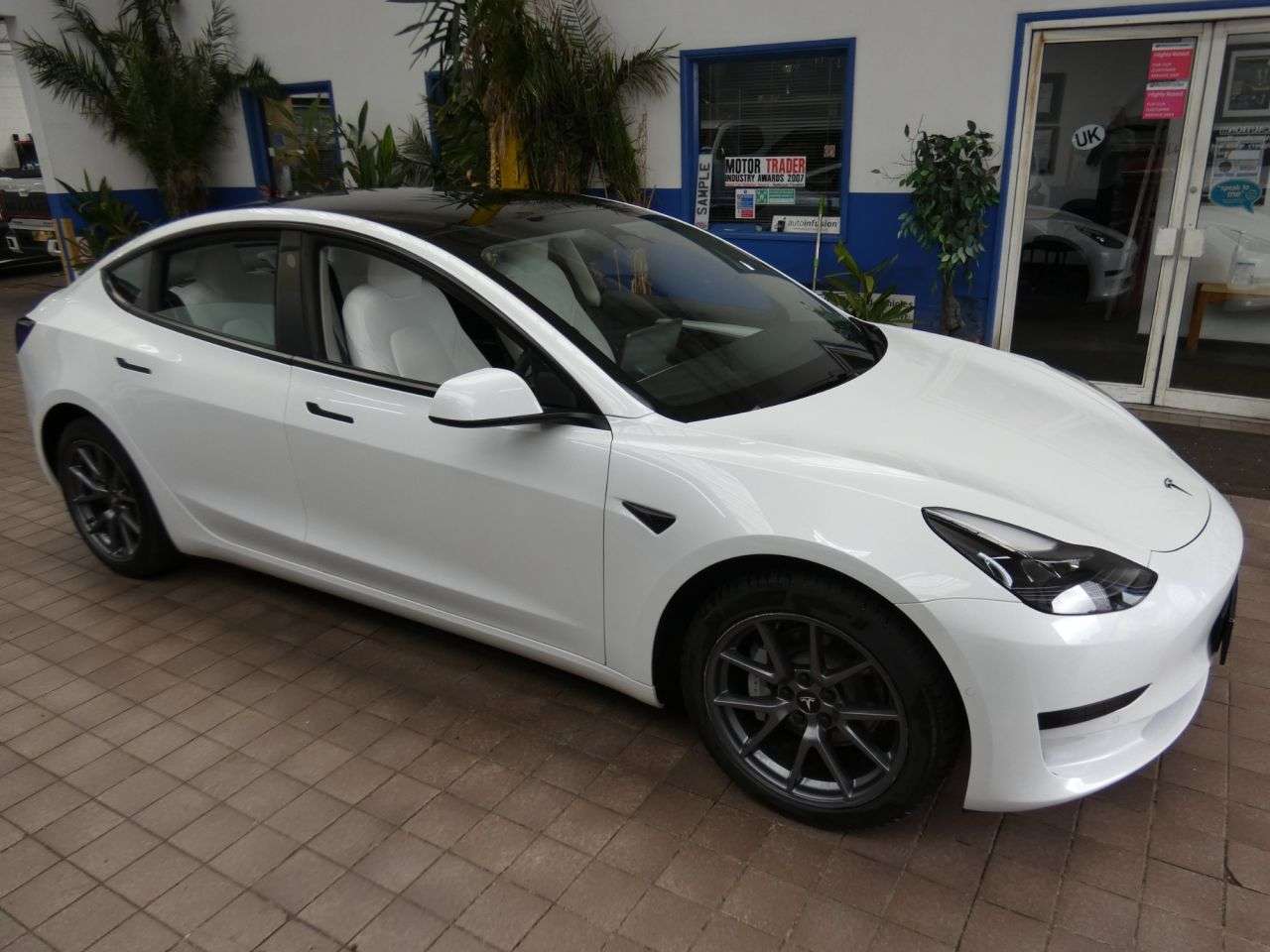 2022 TESLA MODEL 3 2022 TESLA MODEL 3