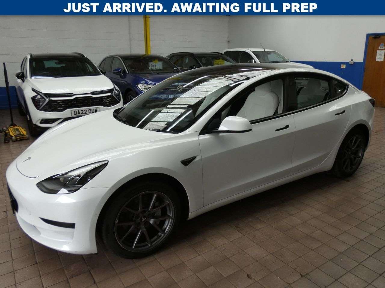 2022 TESLA MODEL 3 2022 TESLA MODEL 3